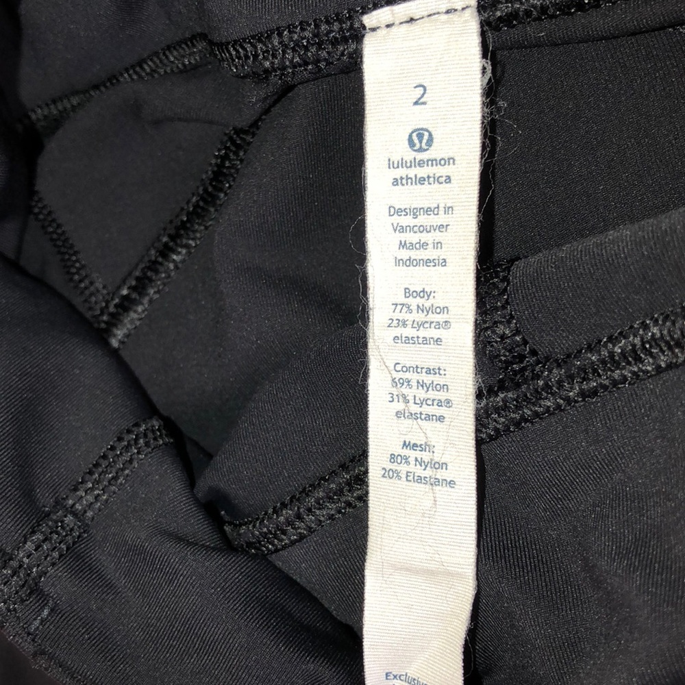 LULULEMON ATHLETICA BLACK LEGGINGS SIZE - 2 - Picture 6 of 8